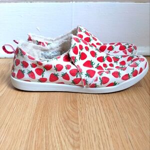 Vionic casual slip on shoes